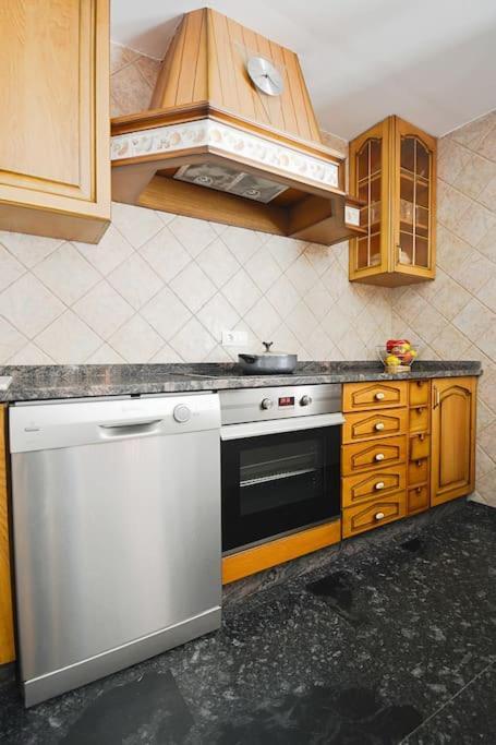 Duplex Da Pedra E Da Auga Apartment Meis Bagian luar foto