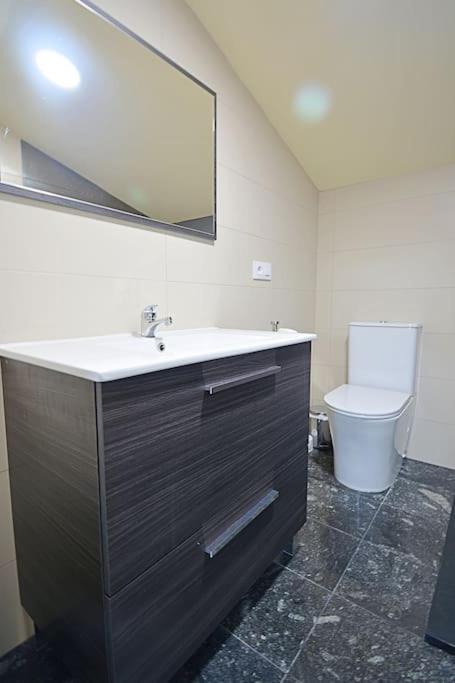 Duplex Da Pedra E Da Auga Apartment Meis Bagian luar foto