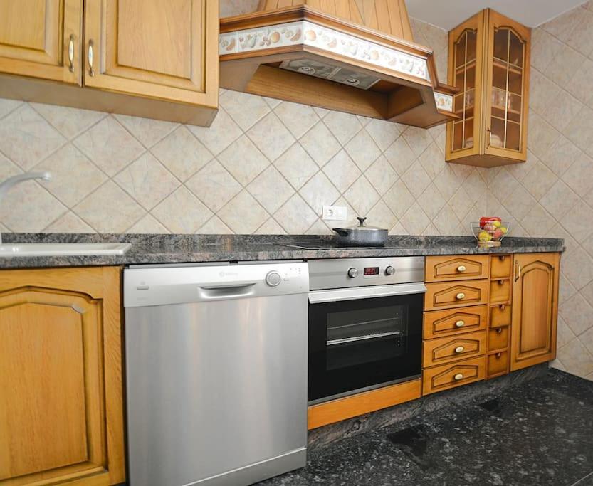 Duplex Da Pedra E Da Auga Apartment Meis Bagian luar foto